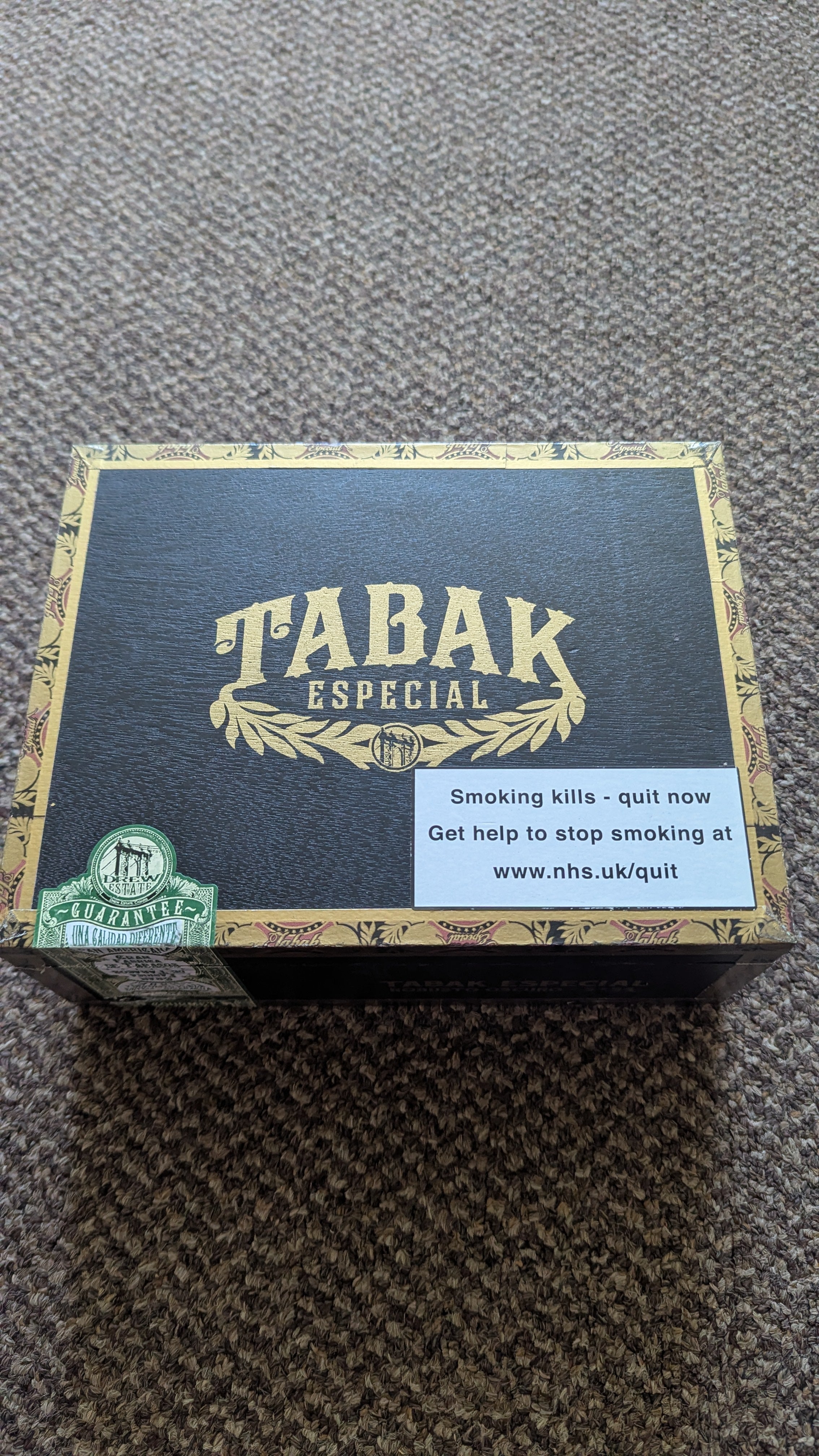 Tabak Especial Robusto cigar box (medium)