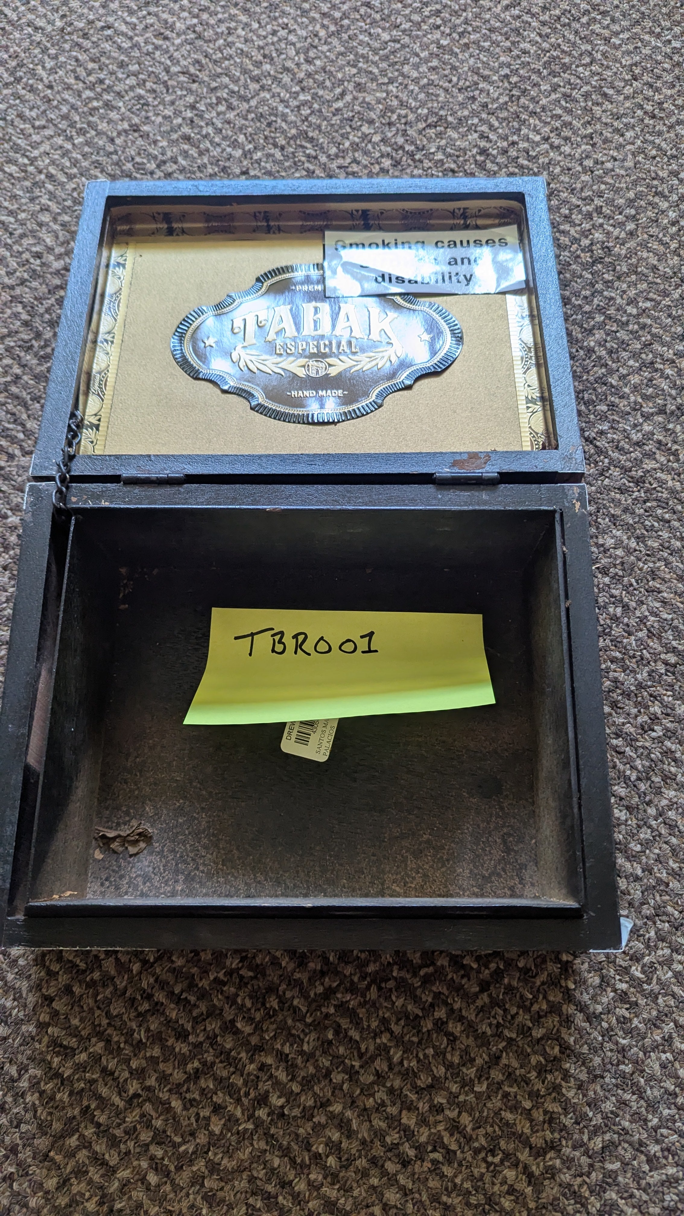 Tabak Especial Robusto cigar box (medium)