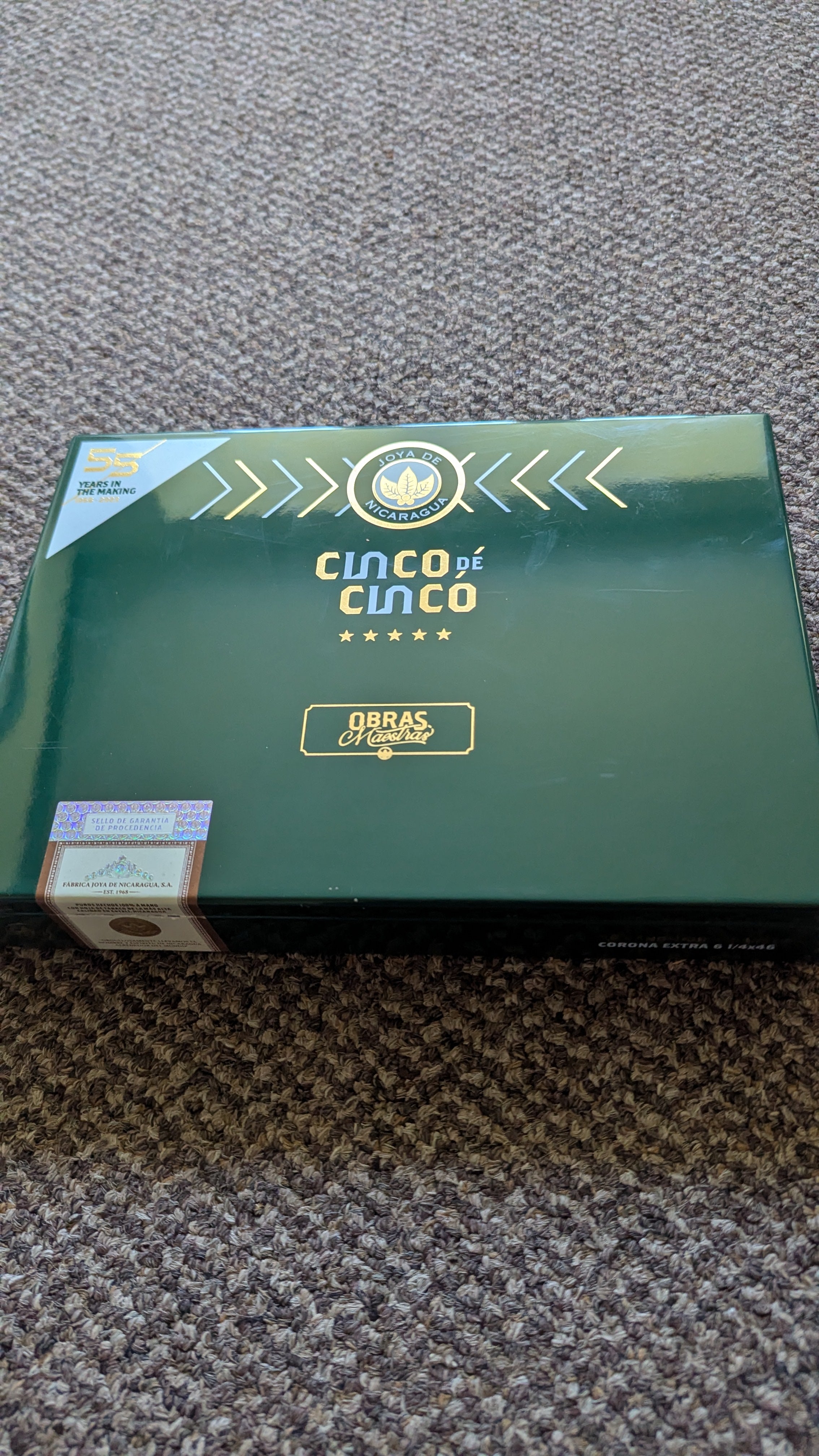 Cinco de Cinco green cigar box