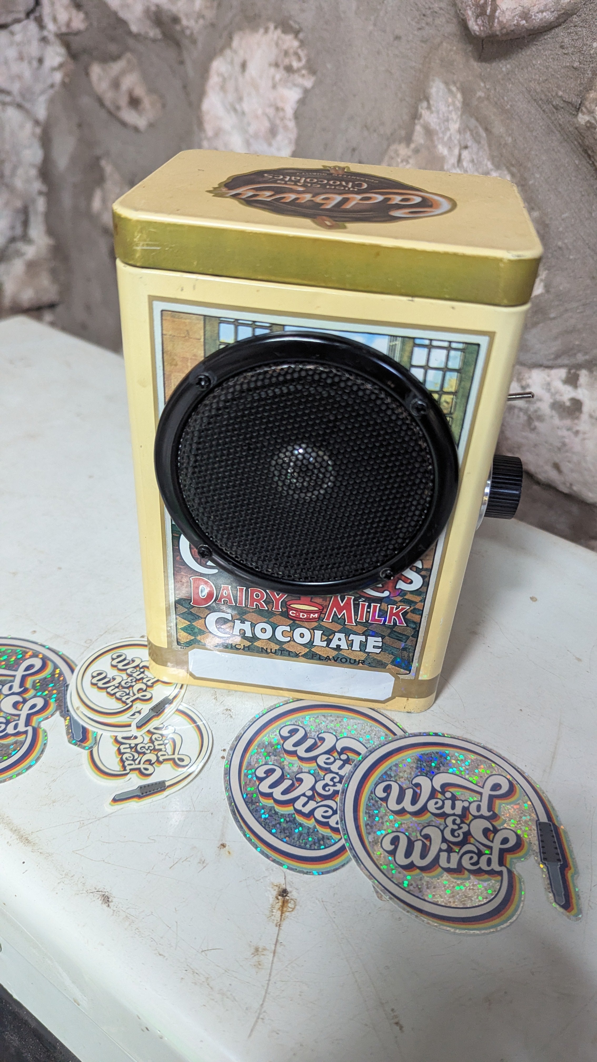 VIntage Cadbury Țin practice amp