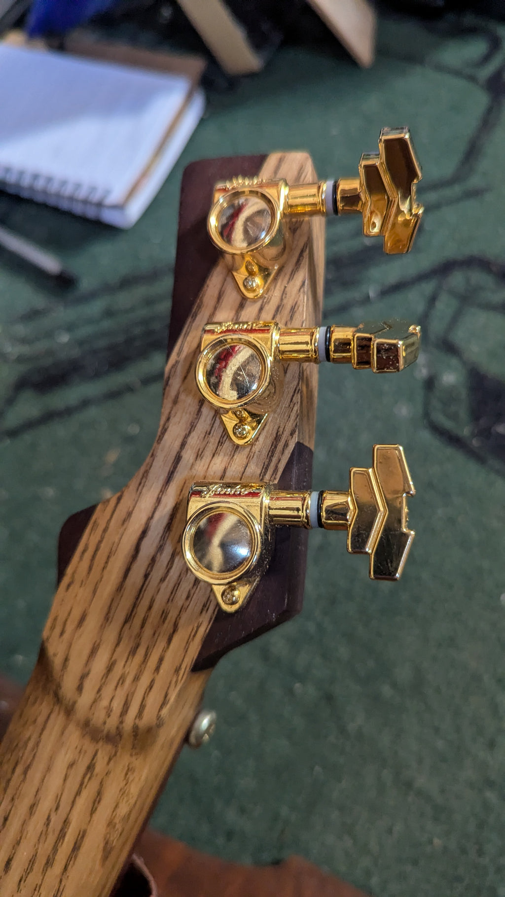 Castrol GTX oil can guitar