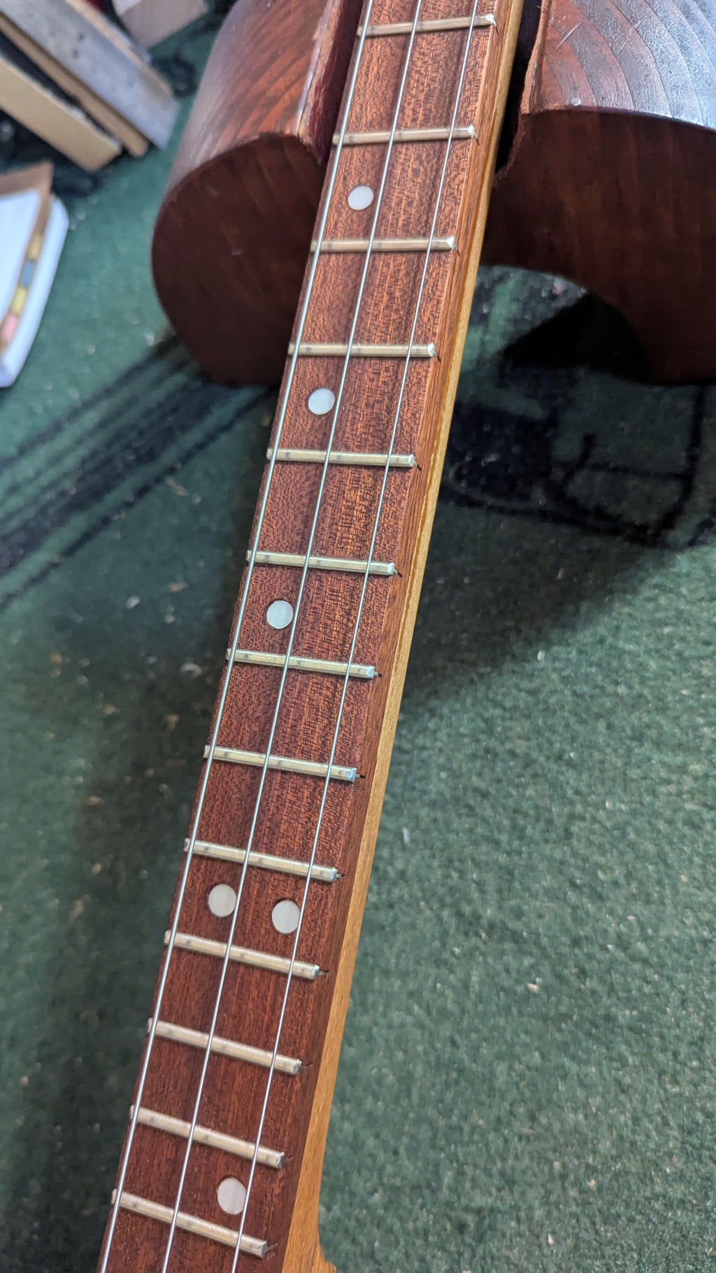Soup Can Resonator 3 String box guitar